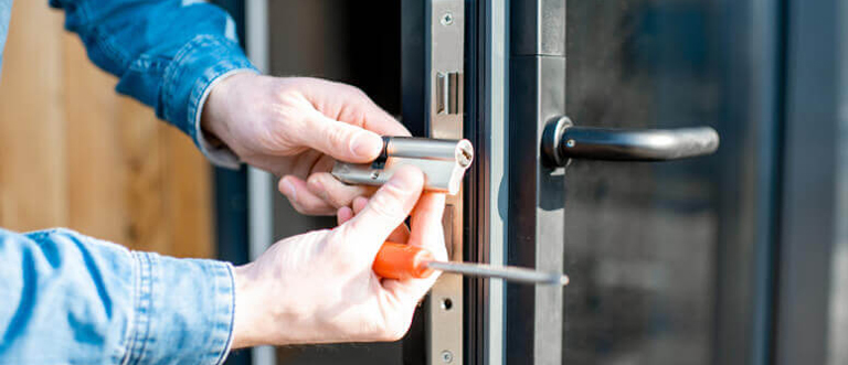 Commercial Locksmith Sanger